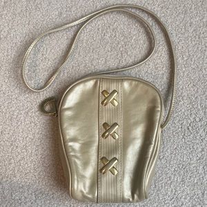 Vintage Dawli New York purse.